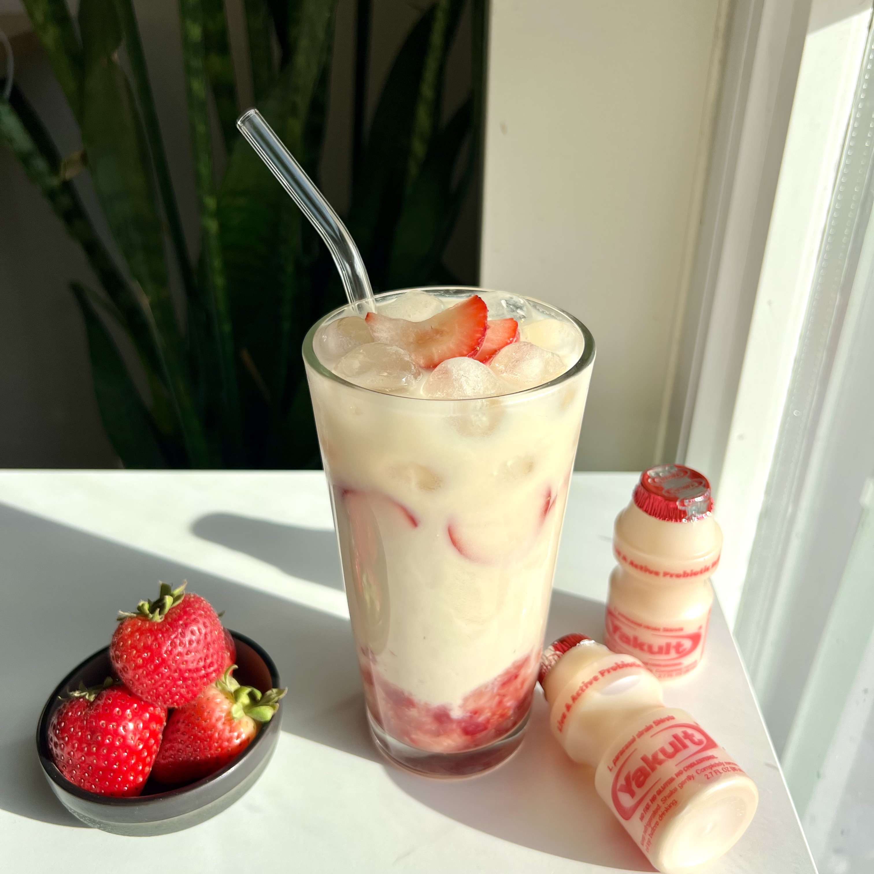 Strawberry Collagen Yakult Recipe